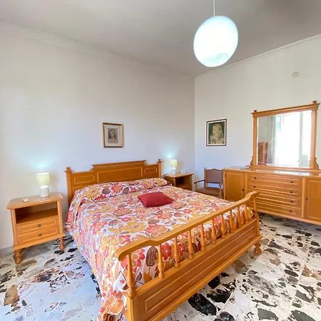 Apartment La Casa Di Carta